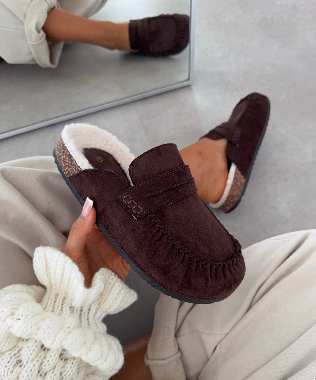 Fell Mules Leni Braun