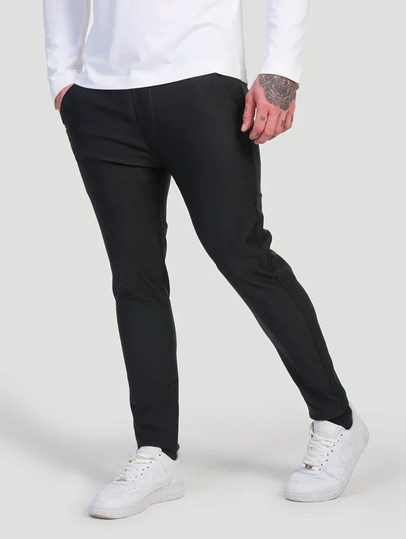 NOA| PANTALÓN ESTRECHO NEGRO