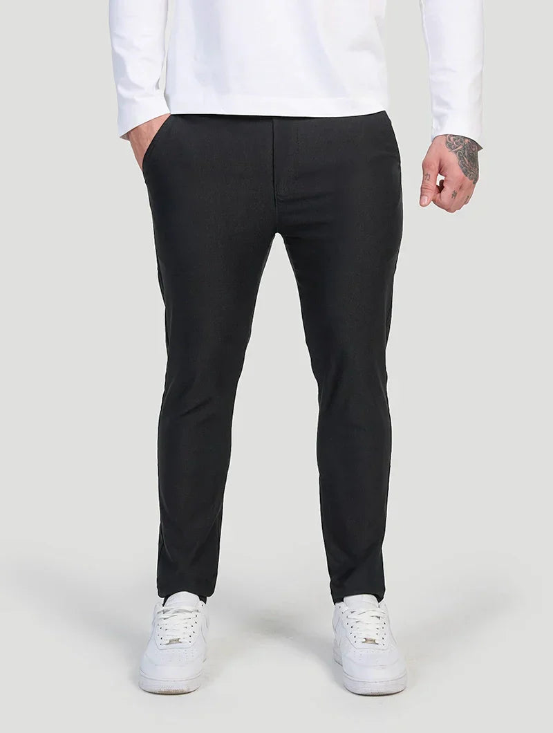 NOA| PANTALÓN ESTRECHO NEGRO