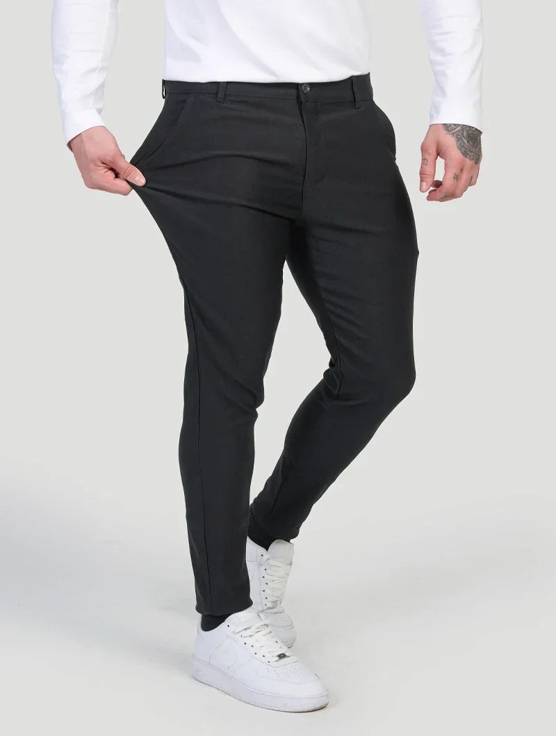 NOA| PANTALÓN ESTRECHO NEGRO