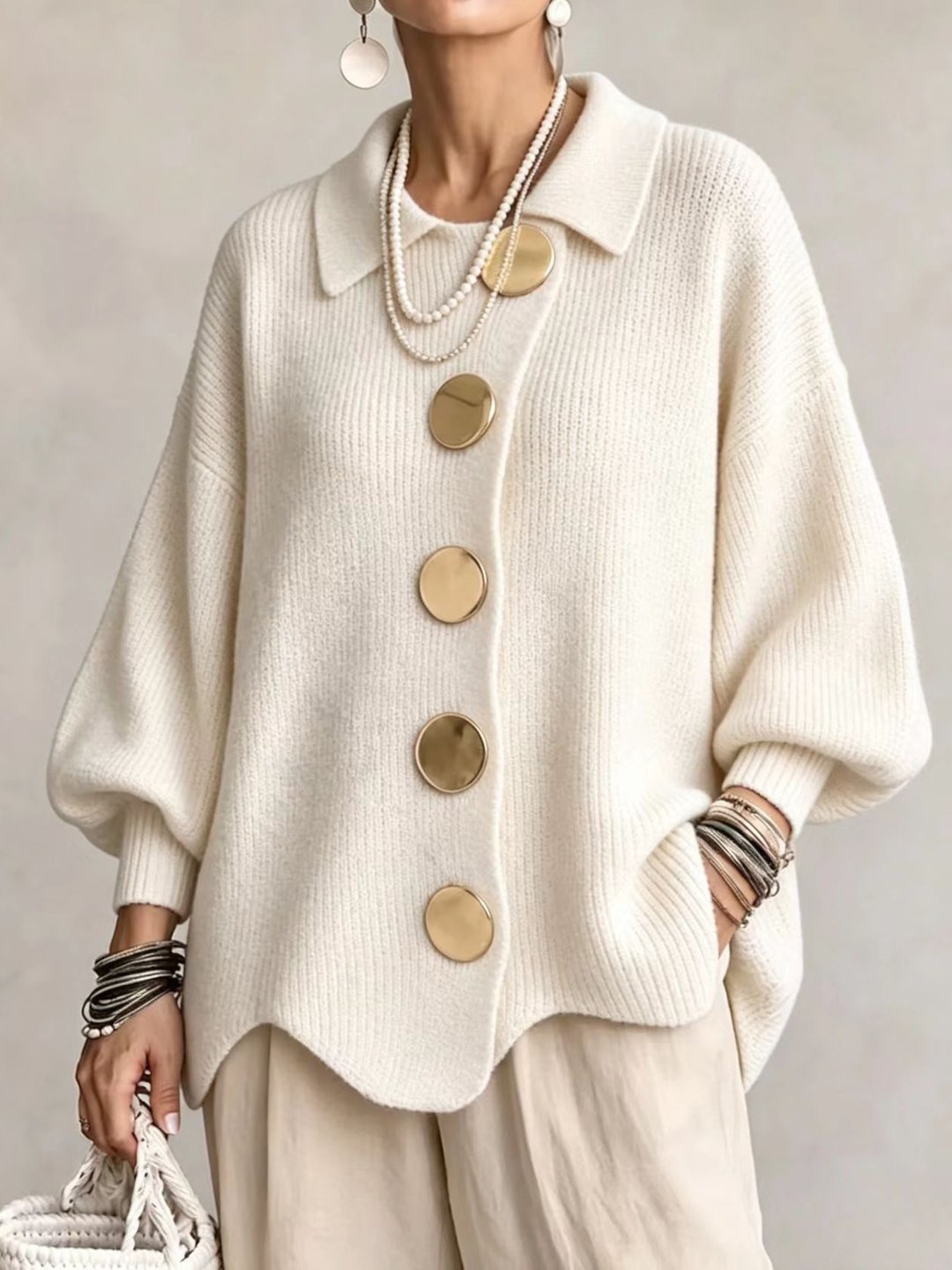 STEFANIA | CÁRDIGAN OVERSIZE CON CUELLO Y BOTONES