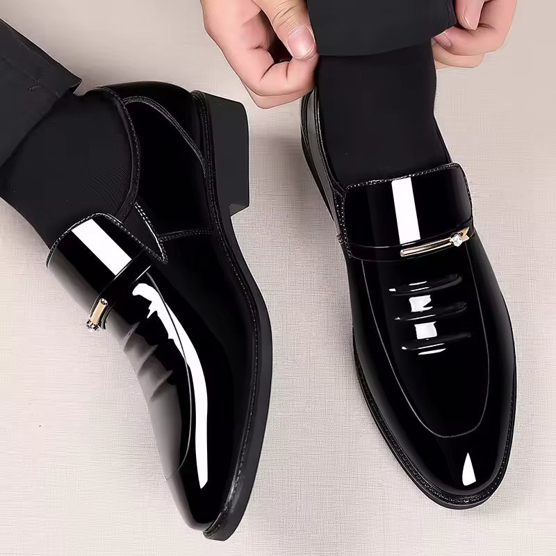 MANUEL | ZAPATO DE CHAROL LUXE