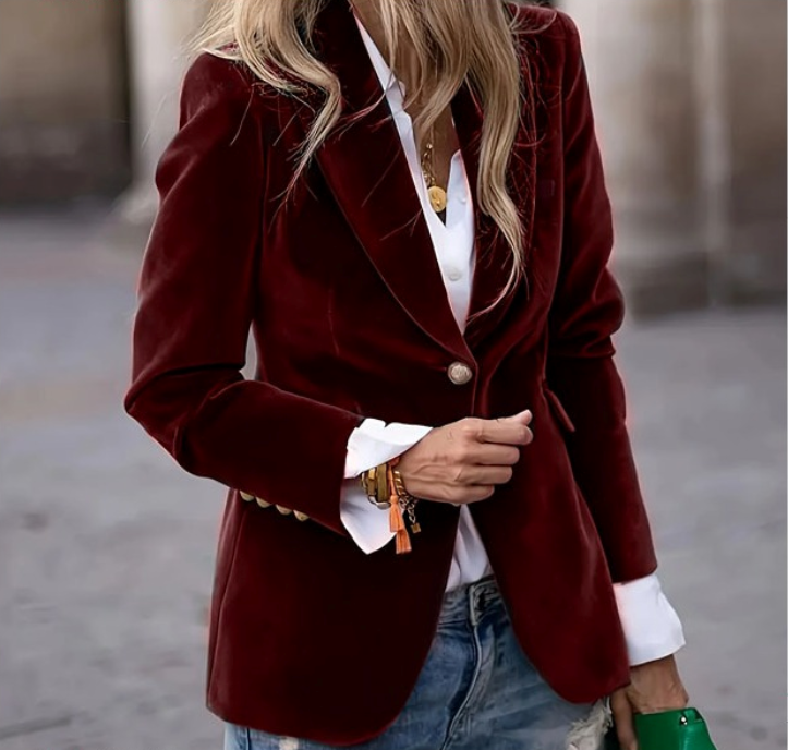SOPHIA | BLAZER CON SOLAPA Y BOTONES