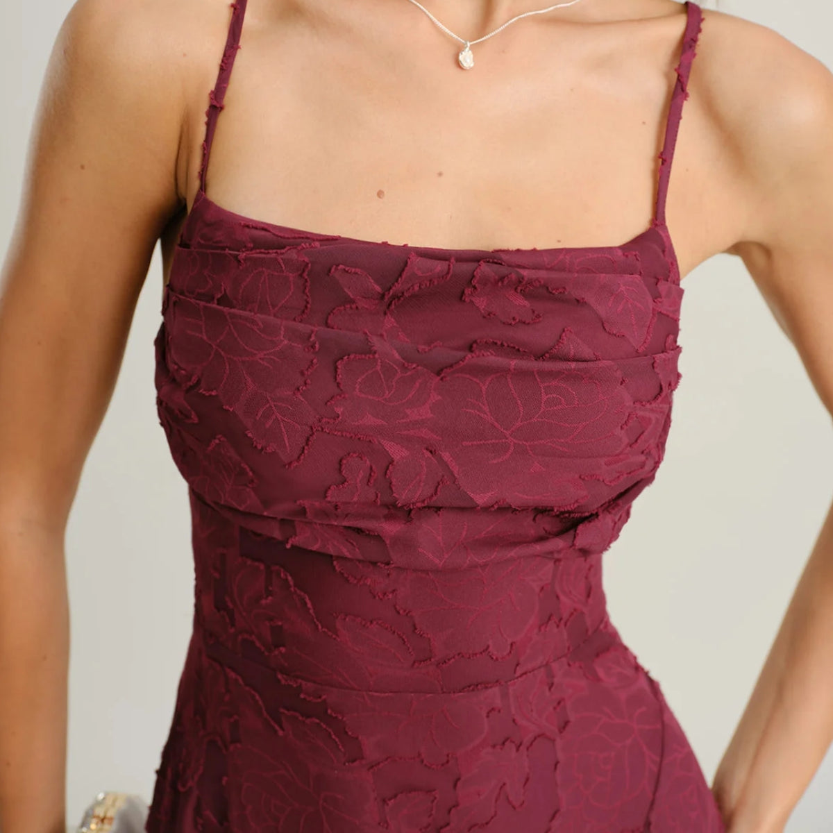 FLORENCIA | VESTIDO LARGO LENCERO COLOR VINO