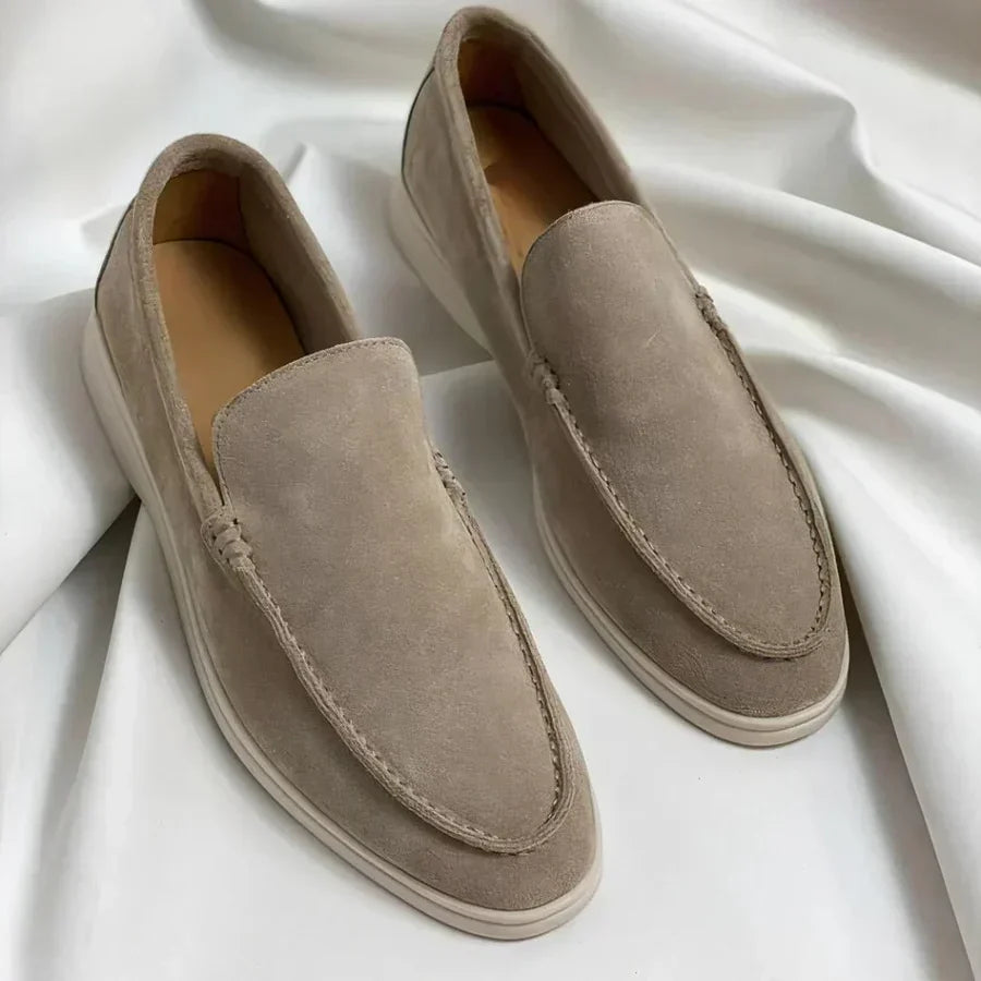 ENZO | MOCASINES DE ANTE CON SUELA HÍBRIDA